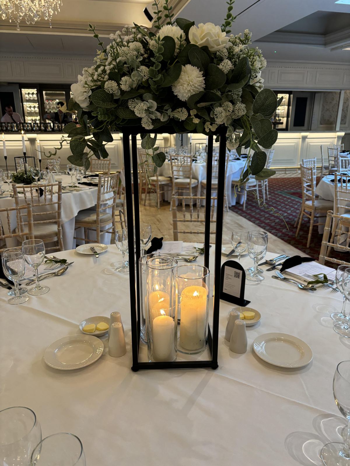 How to Choose the Perfect Wedding Colour Palette