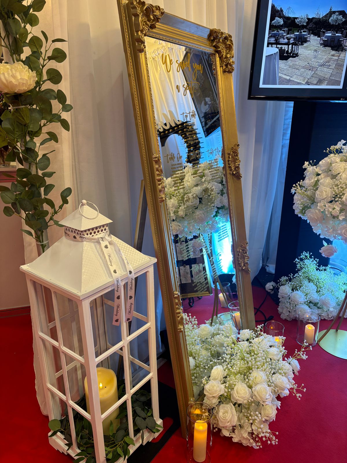 Elegant tall White Lanterns