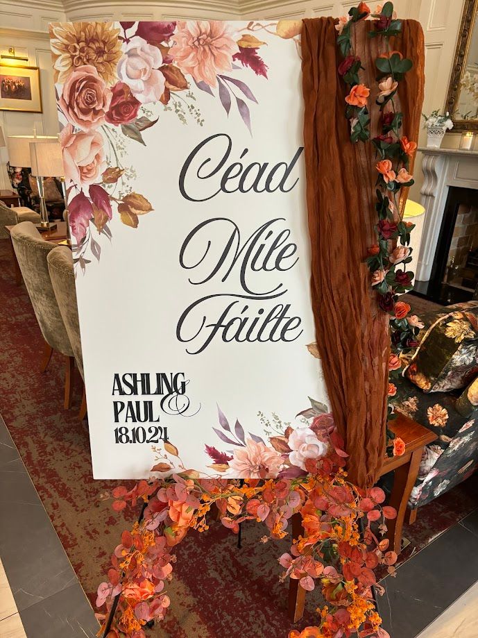 Céad míle fáilte Irish welcome sign